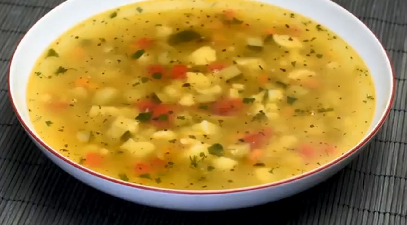 Simple Lentil Veggies Soup