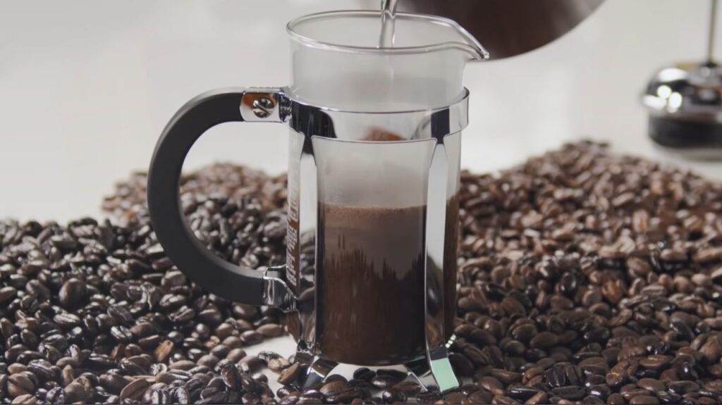 چگونه یک قهوه فوق العاده درست کنیم؟