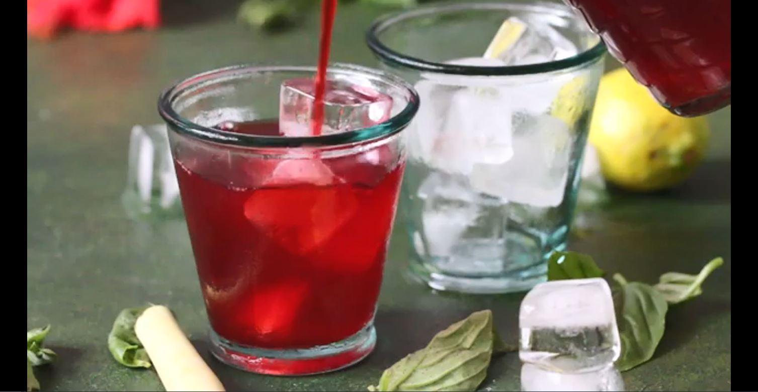 Hibiscus Tea Agua de Jamaica Health Benefits and Risks