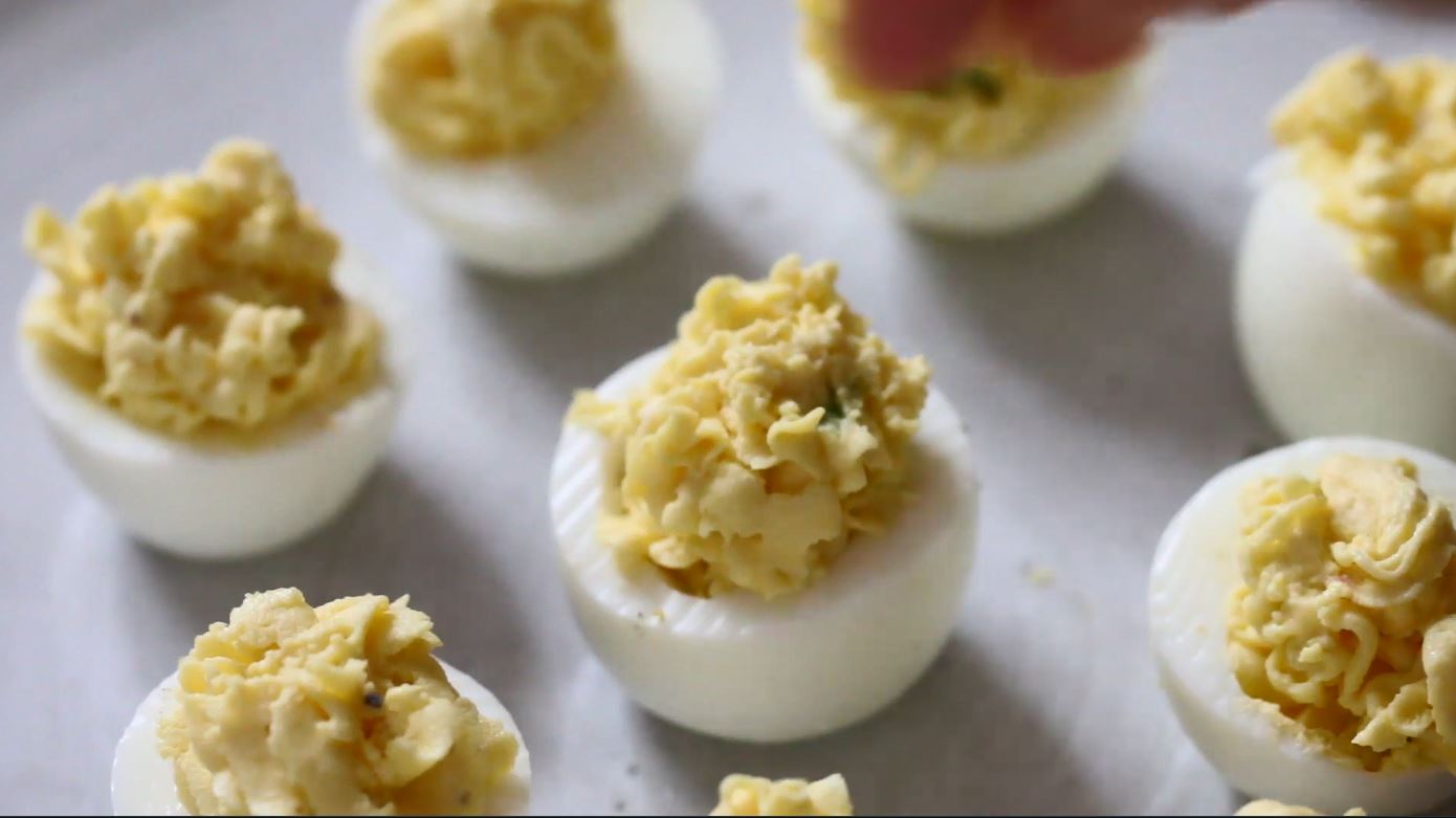 Deviled Eggs With Bacon and Chives