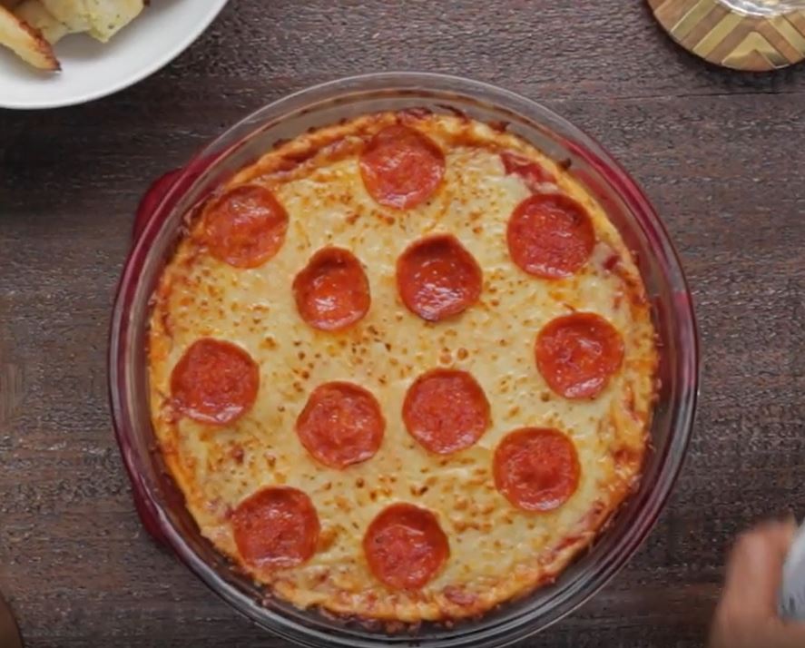 How to make pepperoni pizza